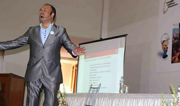 25674124_10208179733850500_2097275826_n